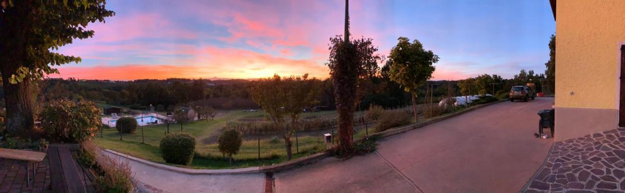 Agriturismo Tre Tigli Asti Eksteriør bilde