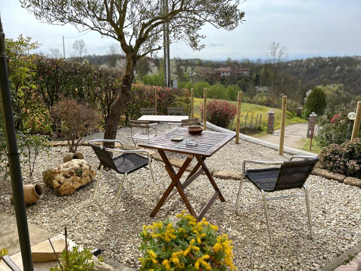Agriturismo Tre Tigli Asti Eksteriør bilde