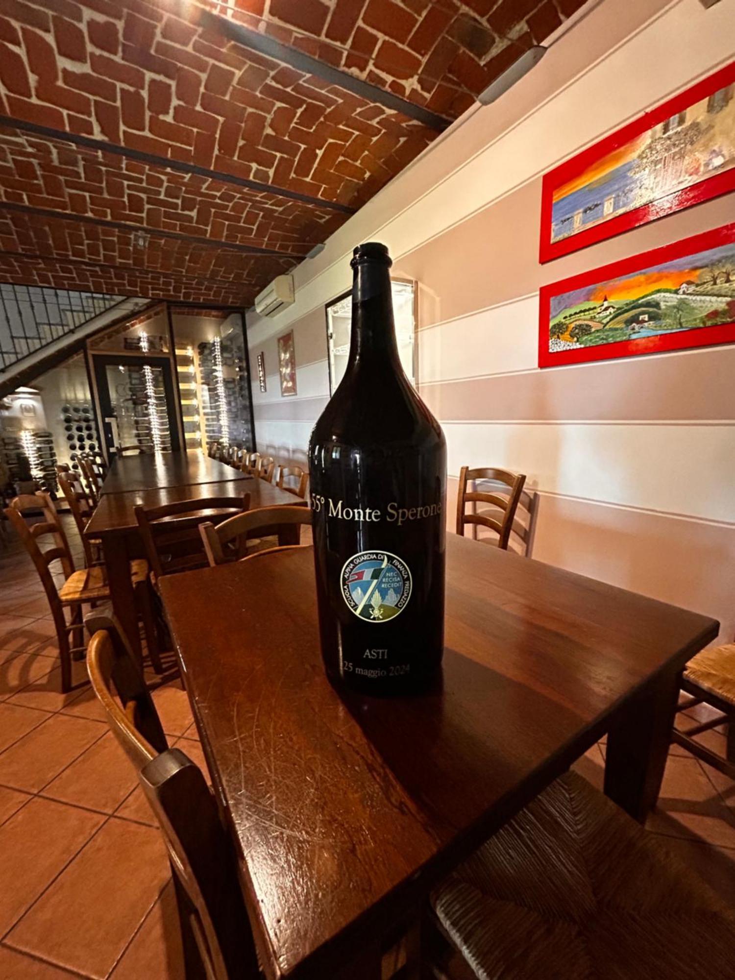 Agriturismo Tre Tigli Asti Eksteriør bilde
