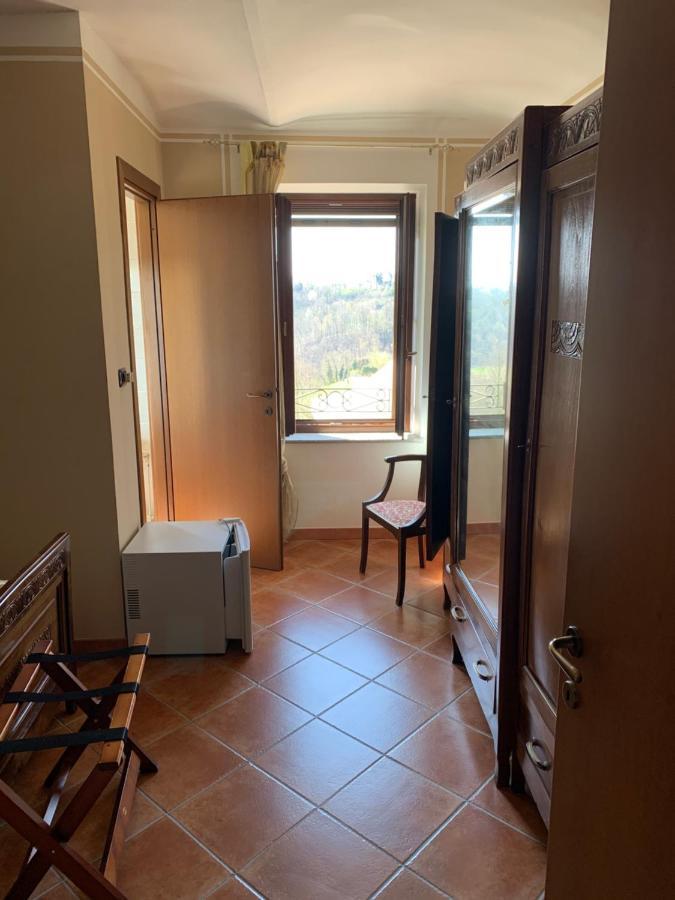 Agriturismo Tre Tigli Asti Eksteriør bilde