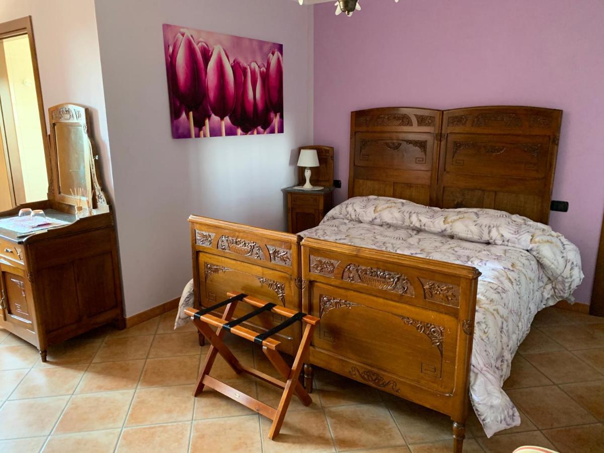 Agriturismo Tre Tigli Asti Eksteriør bilde
